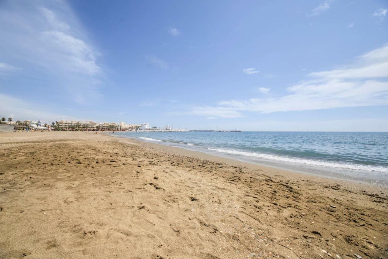 Fantanstico Apartamento Sobre El Mar Беналмадена Екстериор снимка