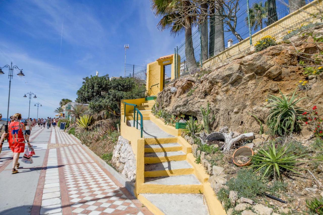 Fantanstico Apartamento Sobre El Mar Беналмадена Екстериор снимка
