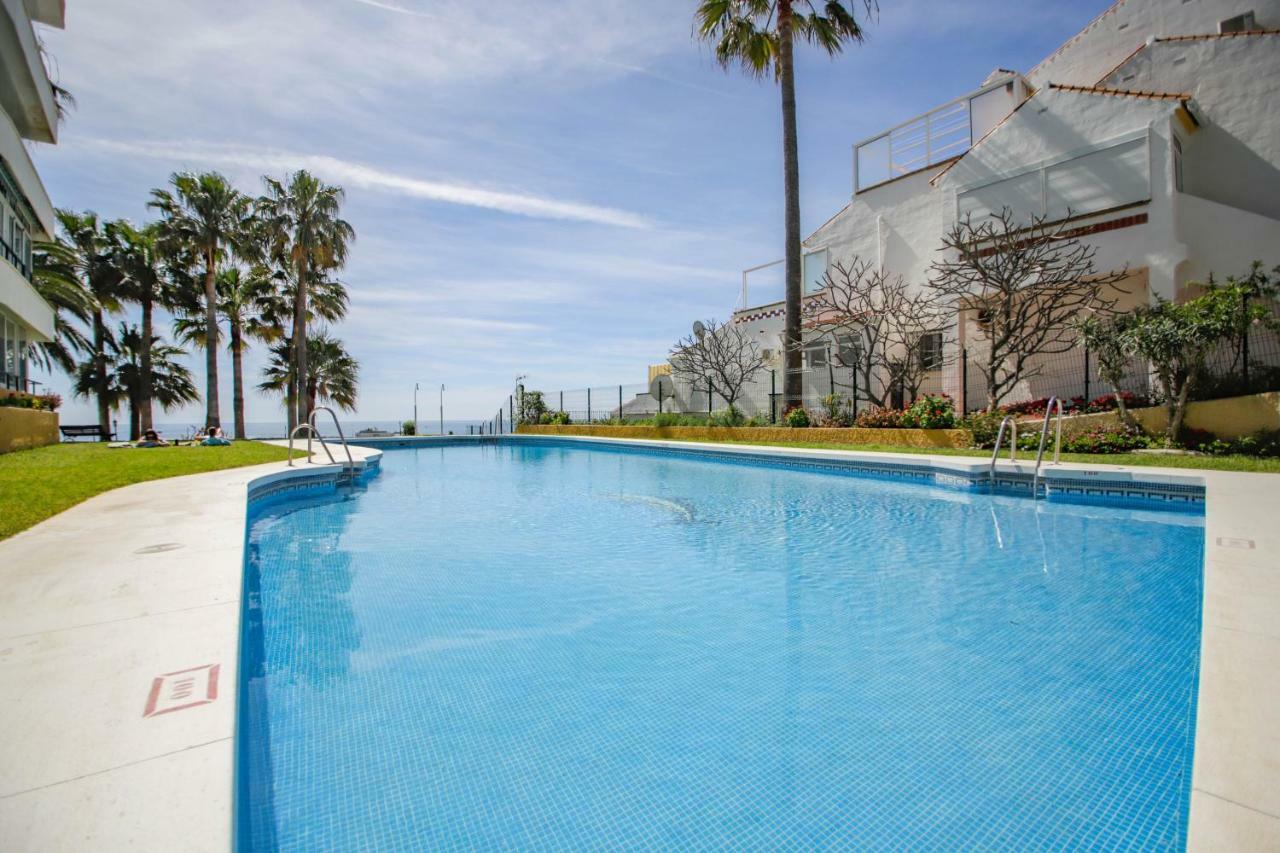Fantanstico Apartamento Sobre El Mar Беналмадена Екстериор снимка